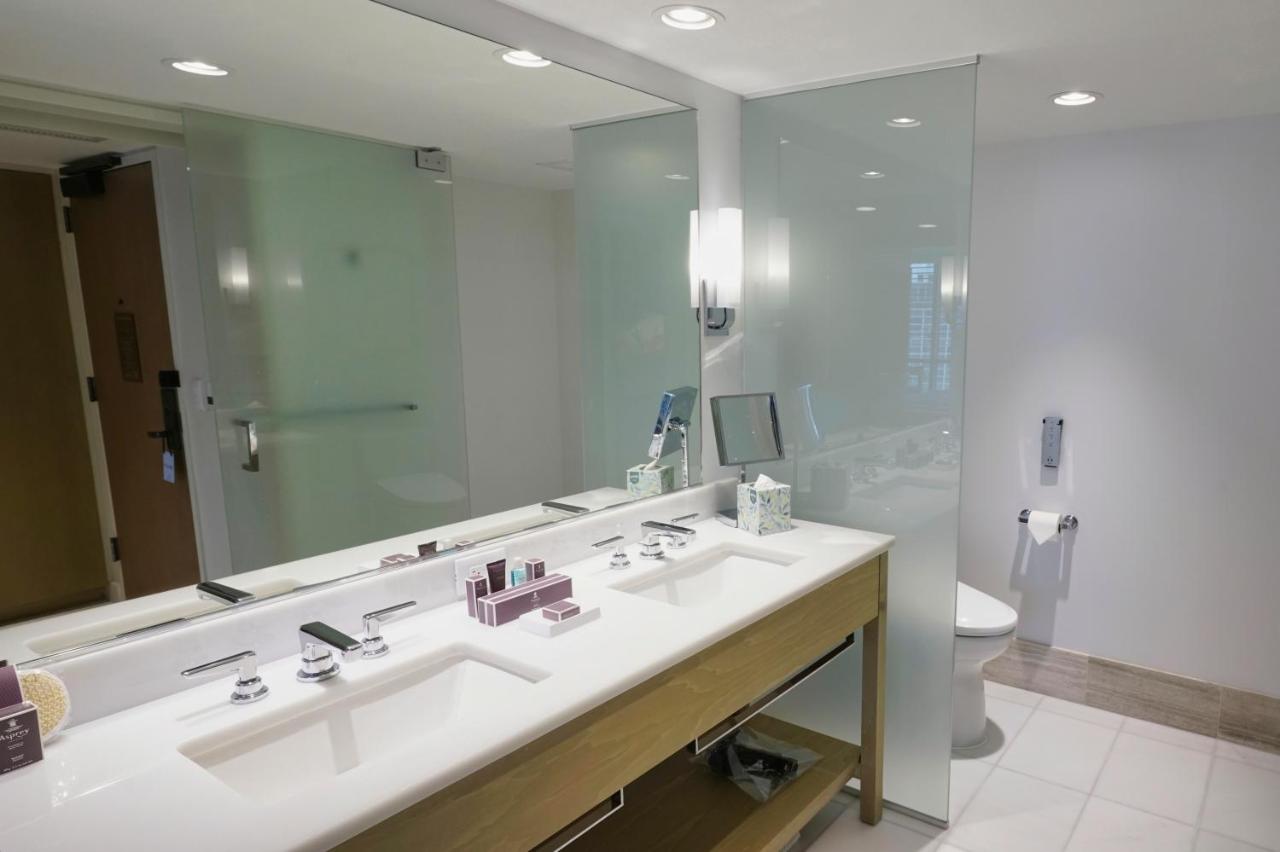 Studio at Real Select at the Ritz Carlton Residences, Waikiki Beach