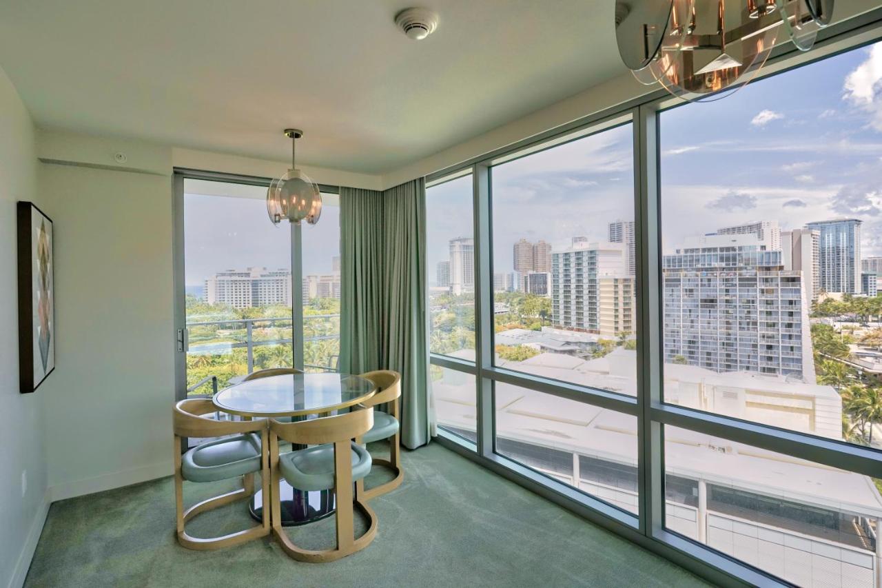 Studio at Real Select at the Ritz Carlton Residences, Waikiki Beach