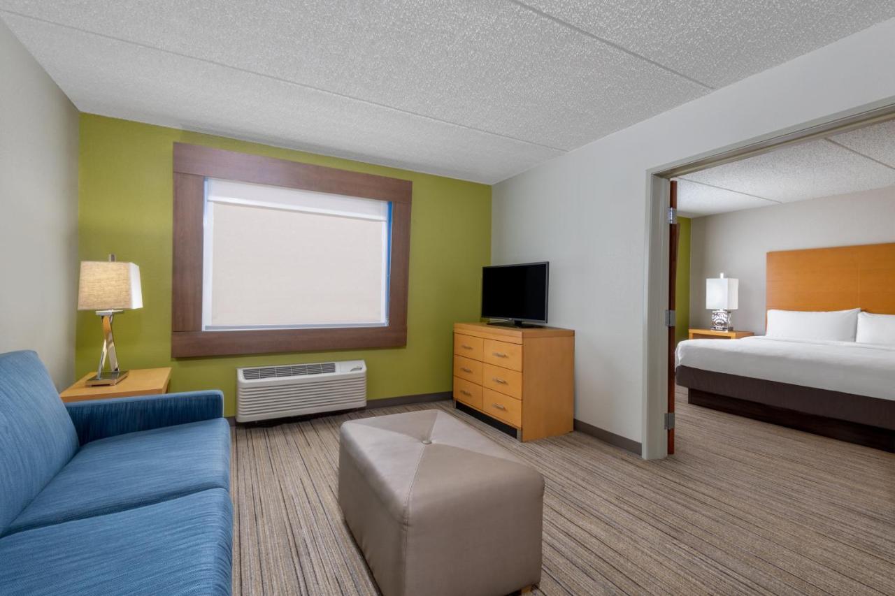 King Suite at Holiday Inn Express & Suites Wheat Ridge-Denver West, an IHG Hotel