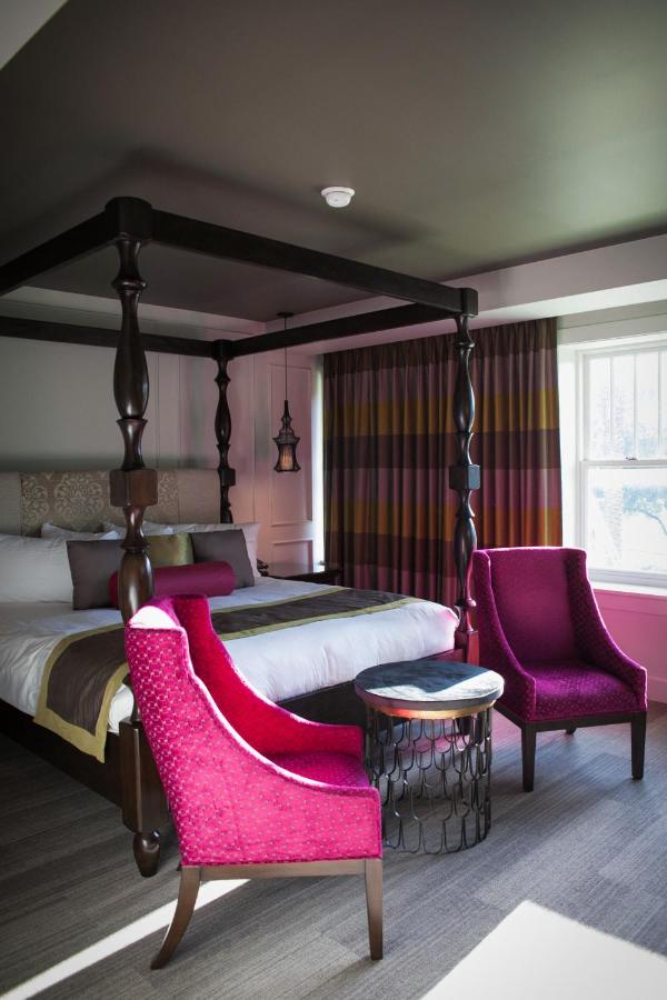 Deluxe King Room with Park View at The Birchwood