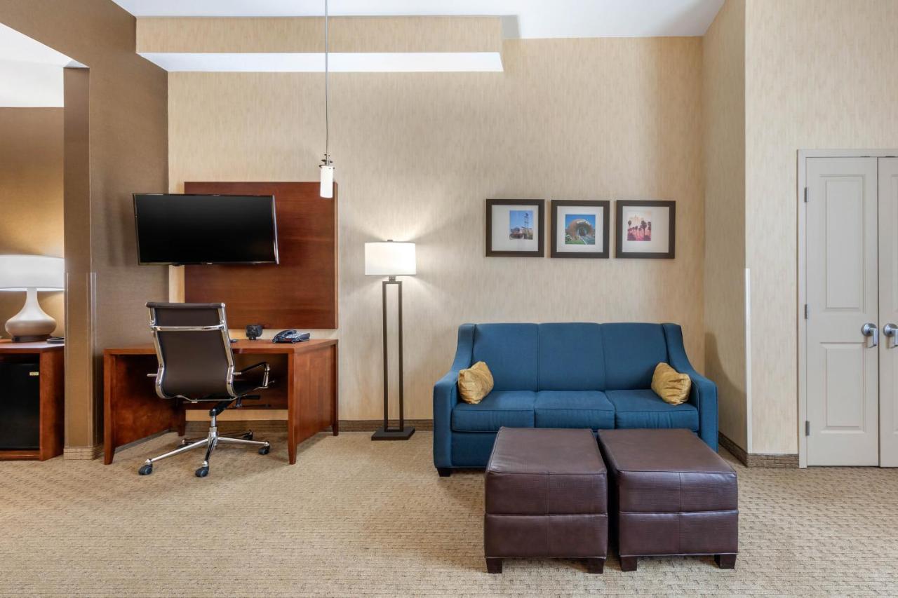 Suite, 2 Queen Beds with Sofa Bed, Accessible Roll-In Shower, Non Smoking at Comfort Suites Near City of Industry - Los Angeles