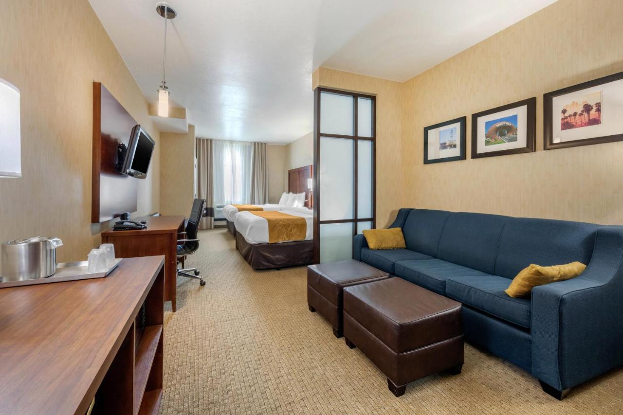 Suite, 2 Queen Beds with Sofa Bed, Accessible Roll-In Shower, Non Smoking at Comfort Suites Near City of Industry - Los Angeles