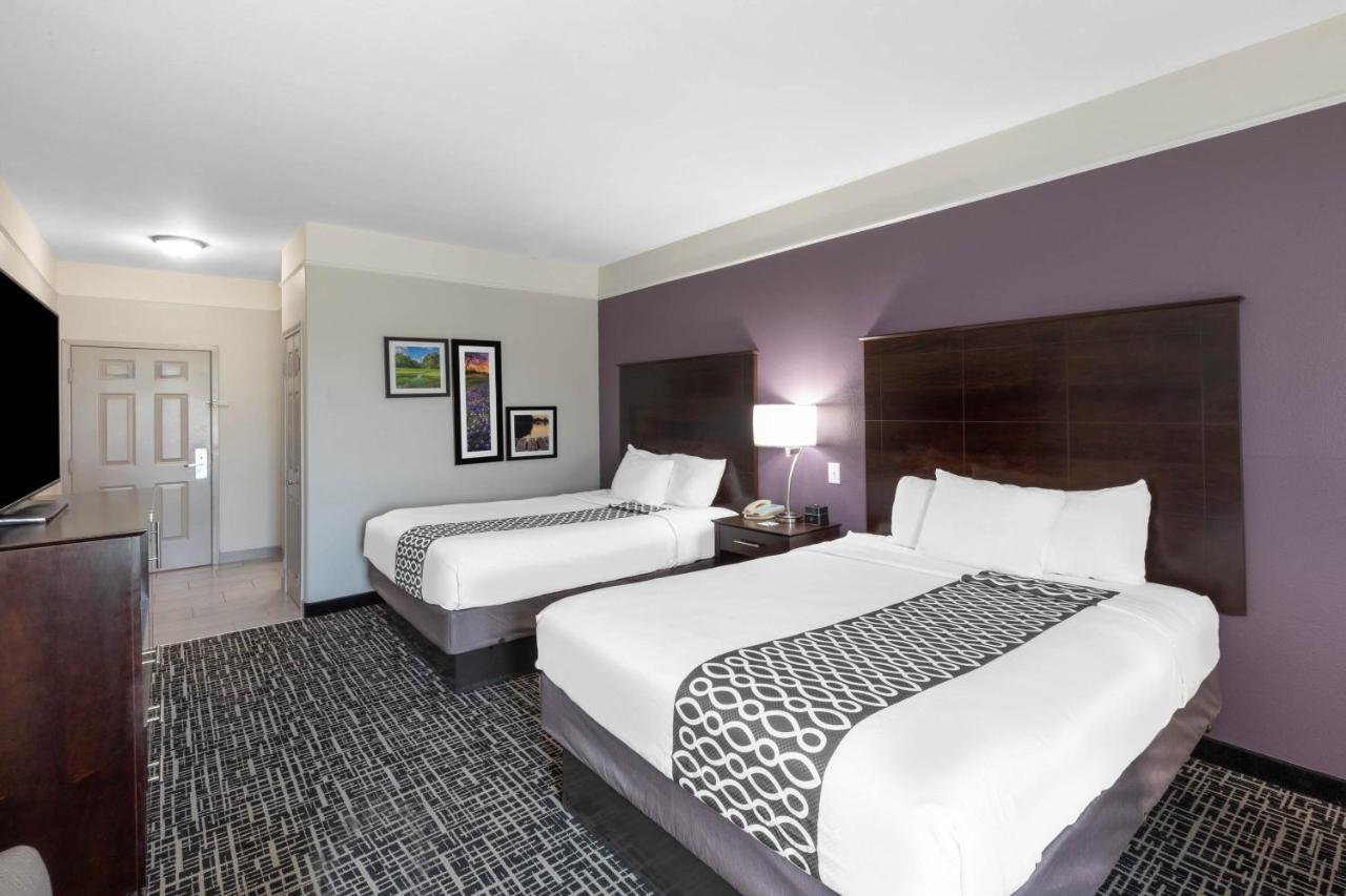 Deluxe Queen Room with Two Queen Beds at La Quinta Inn & Suites by Wyndham Port Lavaca