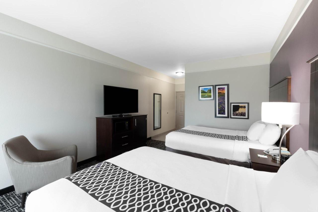 Deluxe Queen Room with Two Queen Beds at La Quinta Inn & Suites by Wyndham Port Lavaca