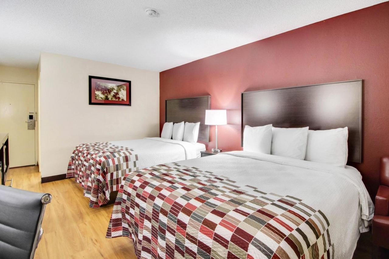 Deluxe Room with Two Queen Beds Non-Smoking at Red Roof Inn Franklin, KY