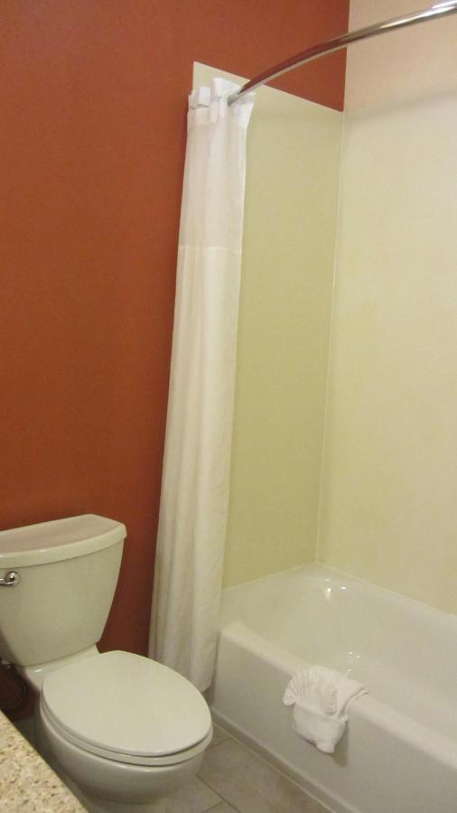 King Suite at Sleep Inn & Suites Highway 290/NW Freeway