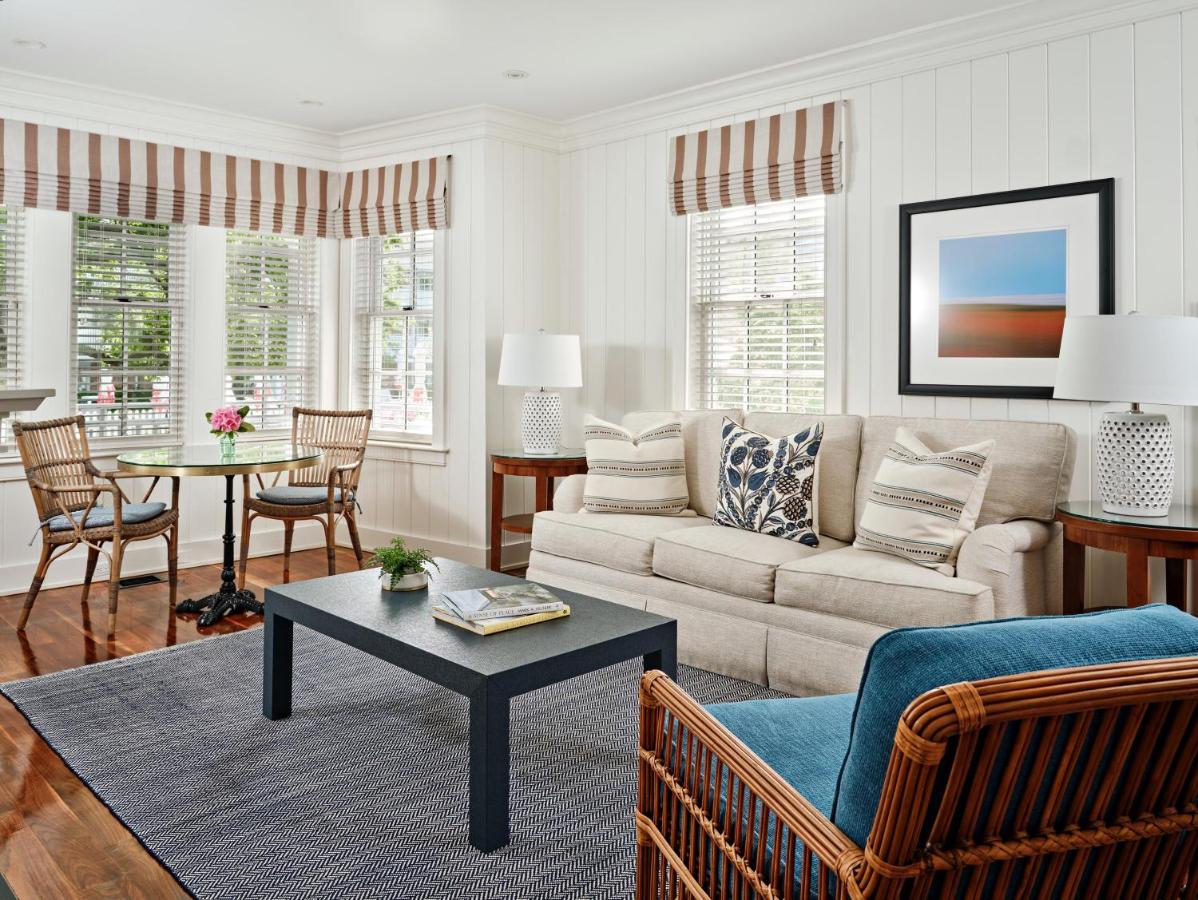 Captain's Cottage 1 Bedroom Suite at Harbor View Hotel