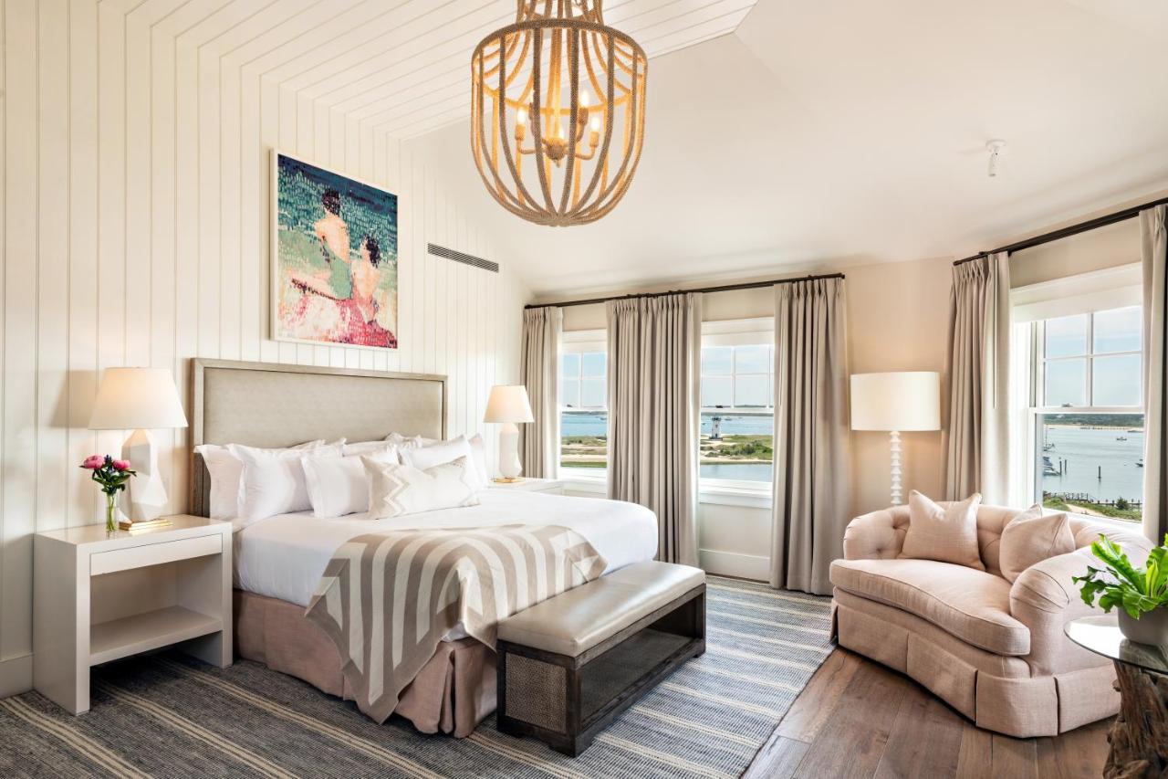 Presidential Sky Wing at Harbor View Hotel
