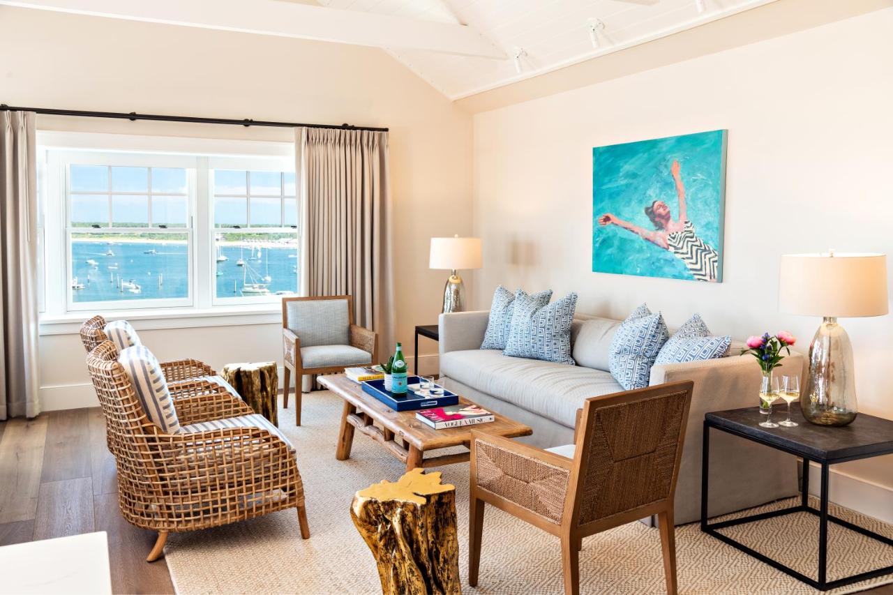 Presidential Sky Wing at Harbor View Hotel