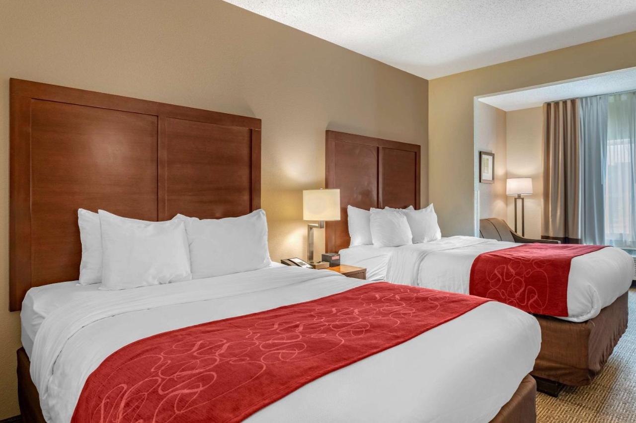 Queen Suite with Two Queen Beds - Non-Smoking at Comfort Suites Columbus West - Hilliard
