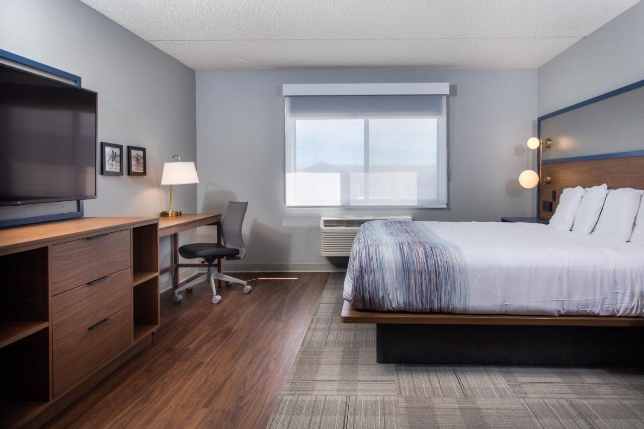 Deluxe King Room - Non-Smoking at AmericInn by Wyndham Rapid City