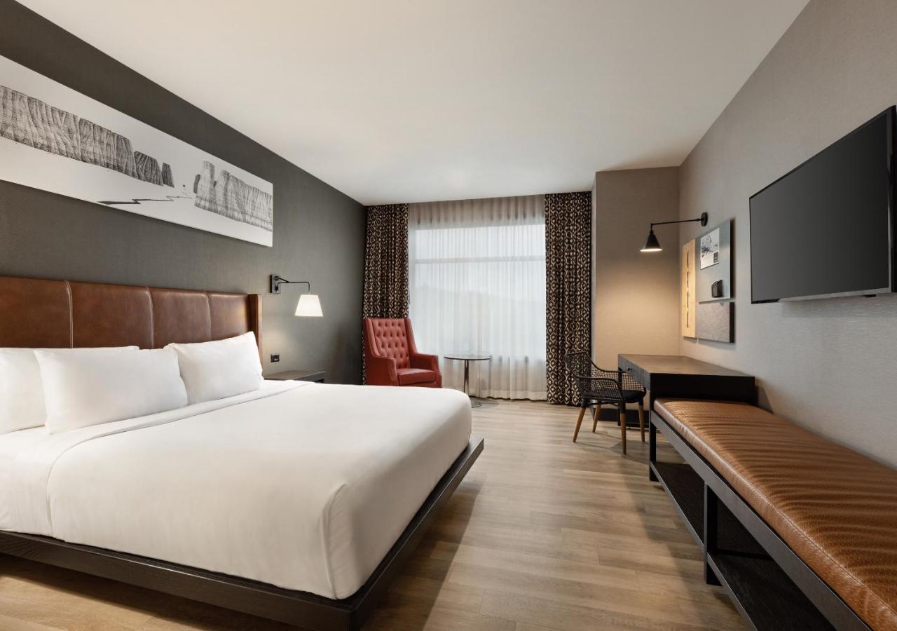 King Room at Origin Red Rocks, a Wyndham Hotel