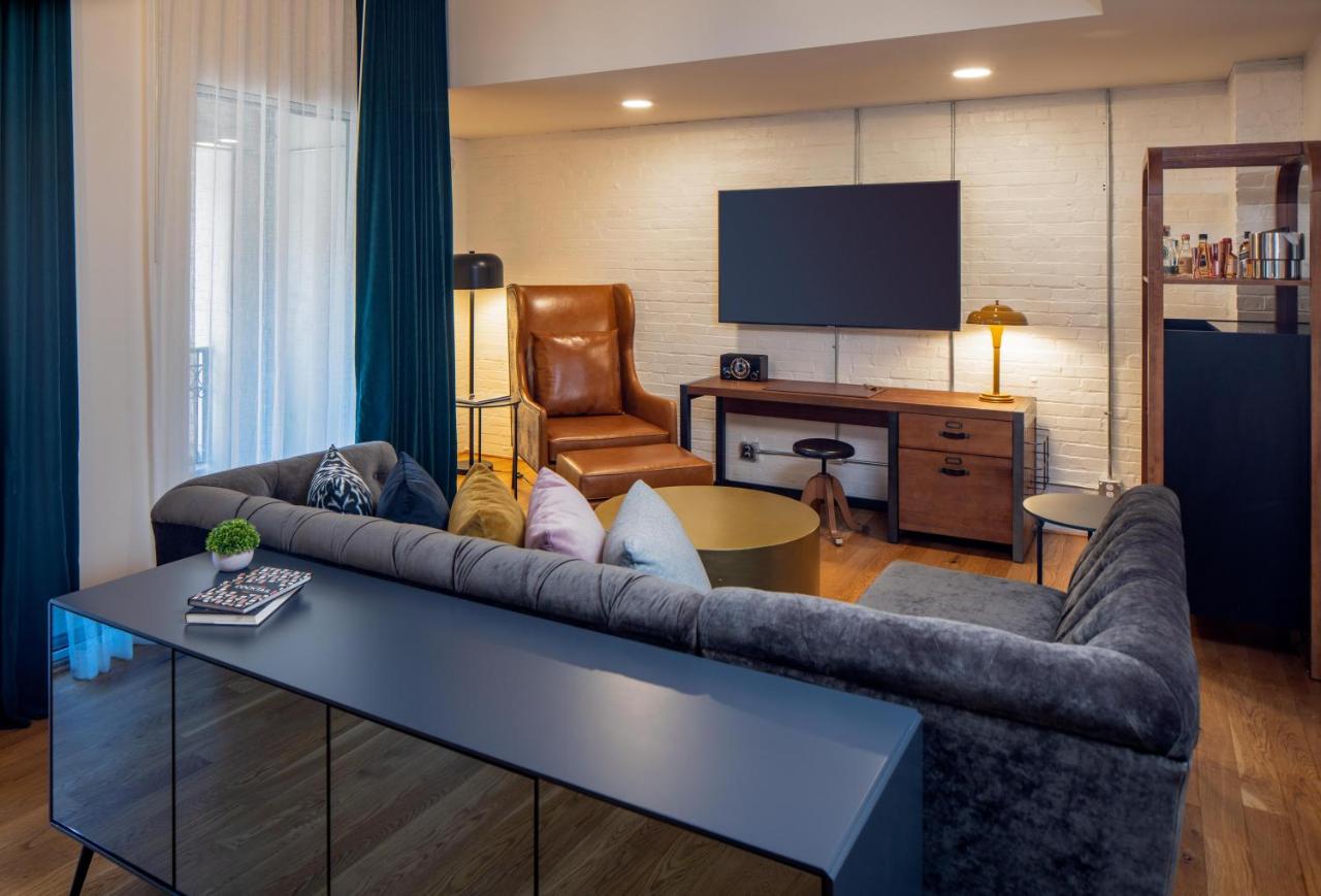 Governors Suite at The Last Hotel