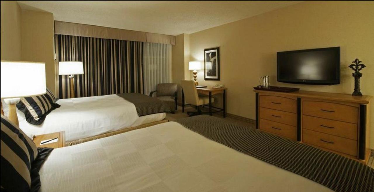 Deluxe Two Queen at Hollywood Casino Gulf Coast