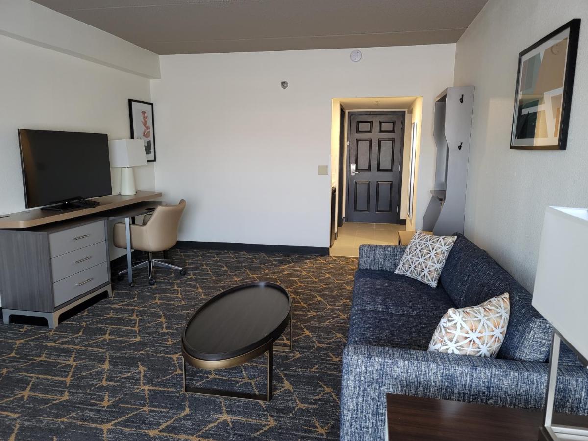 King Suite - Non-Smoking at Holiday Inn & Suites Wausau-Rothschild by IHG