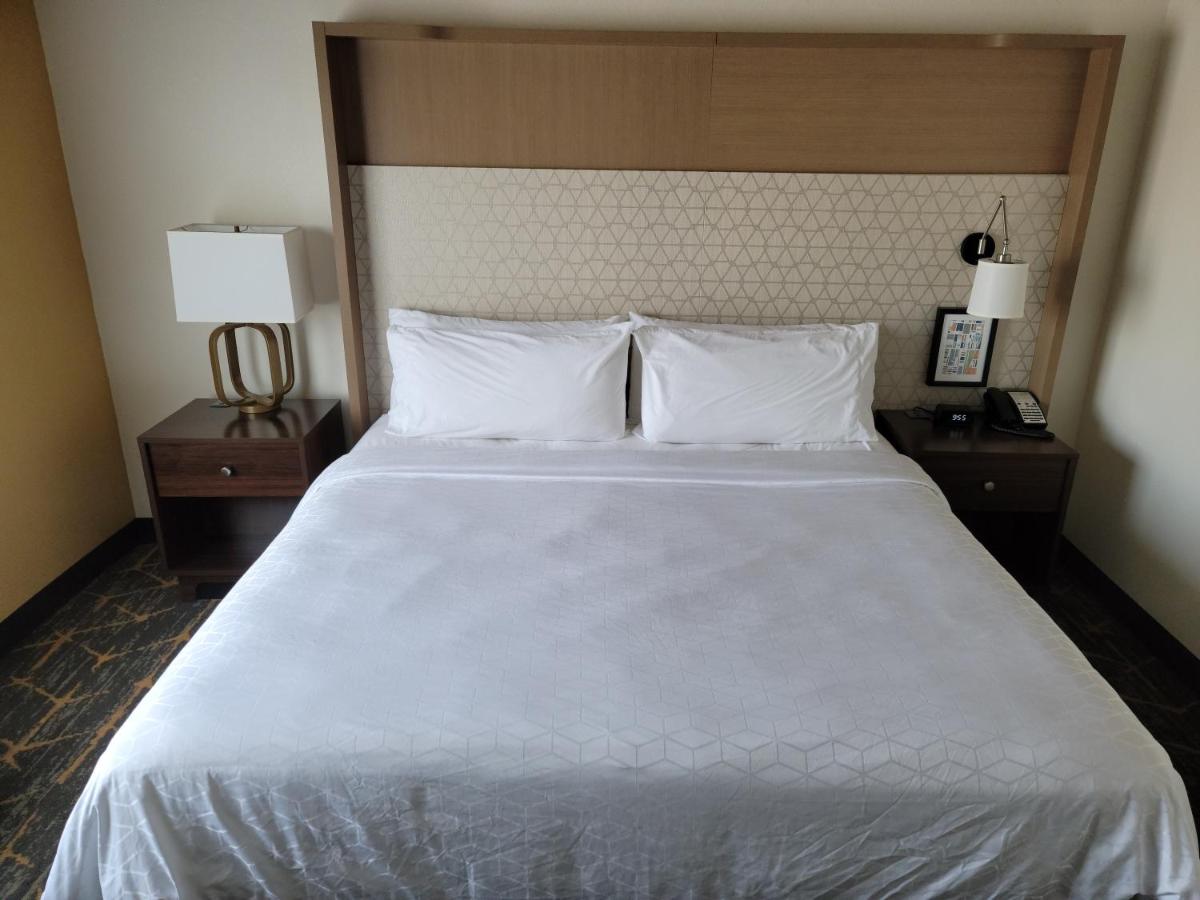 King Suite - Non-Smoking at Holiday Inn & Suites Wausau-Rothschild by IHG