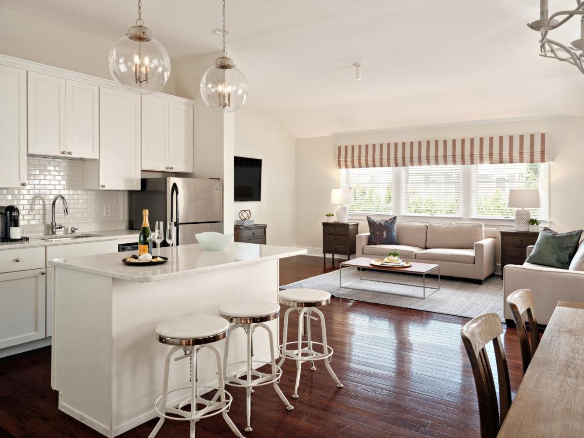 Townhouse 2 Bedroom Suite at Harbor View Hotel