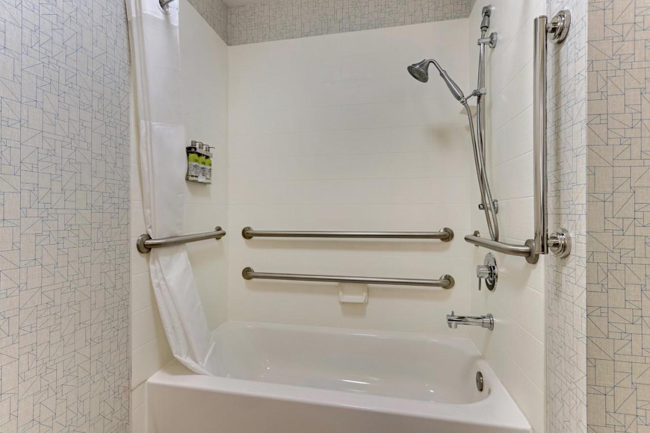 Queen Room with Two Queen Beds - Disability Access/Non-Smoking at Holiday Inn Express & Suites Weatherford by IHG