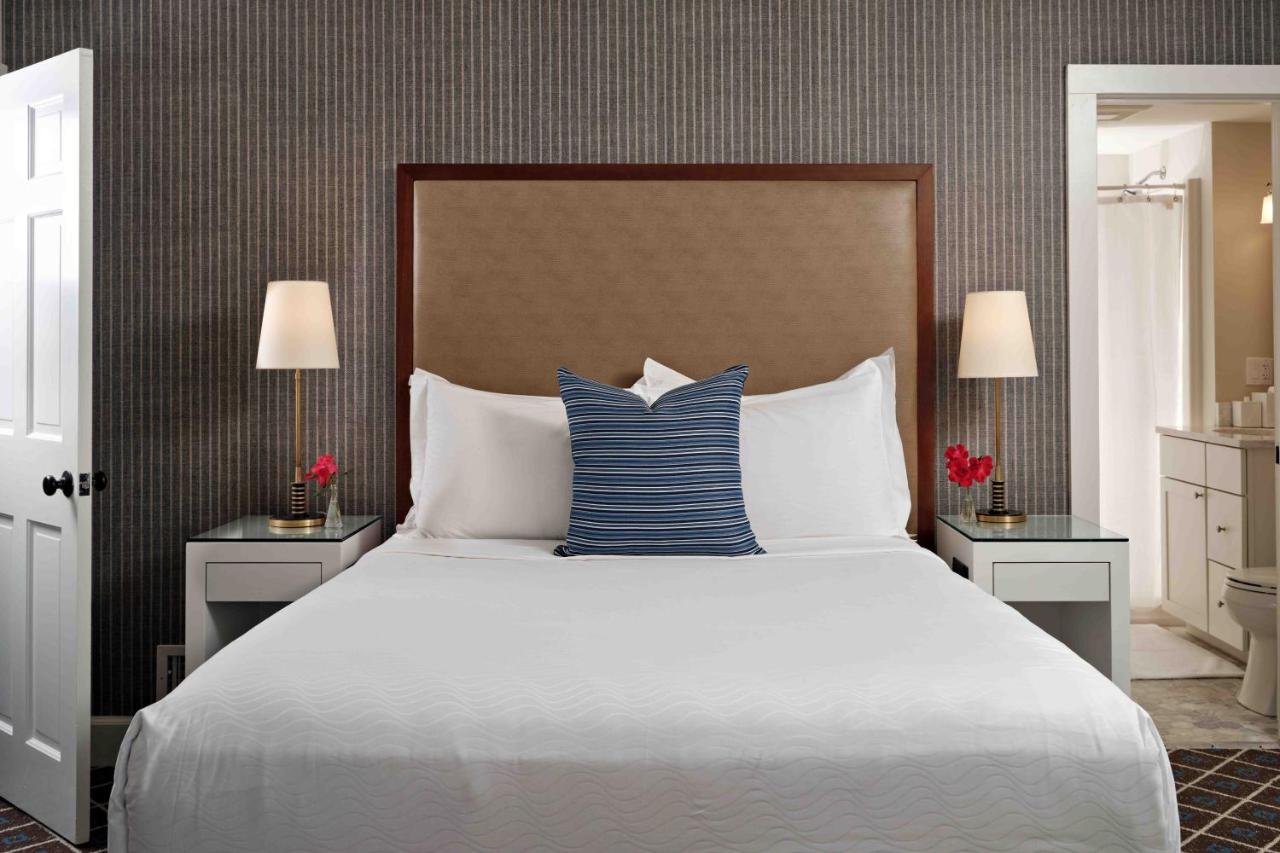 Townhouse 2 Bedroom Suite at Harbor View Hotel