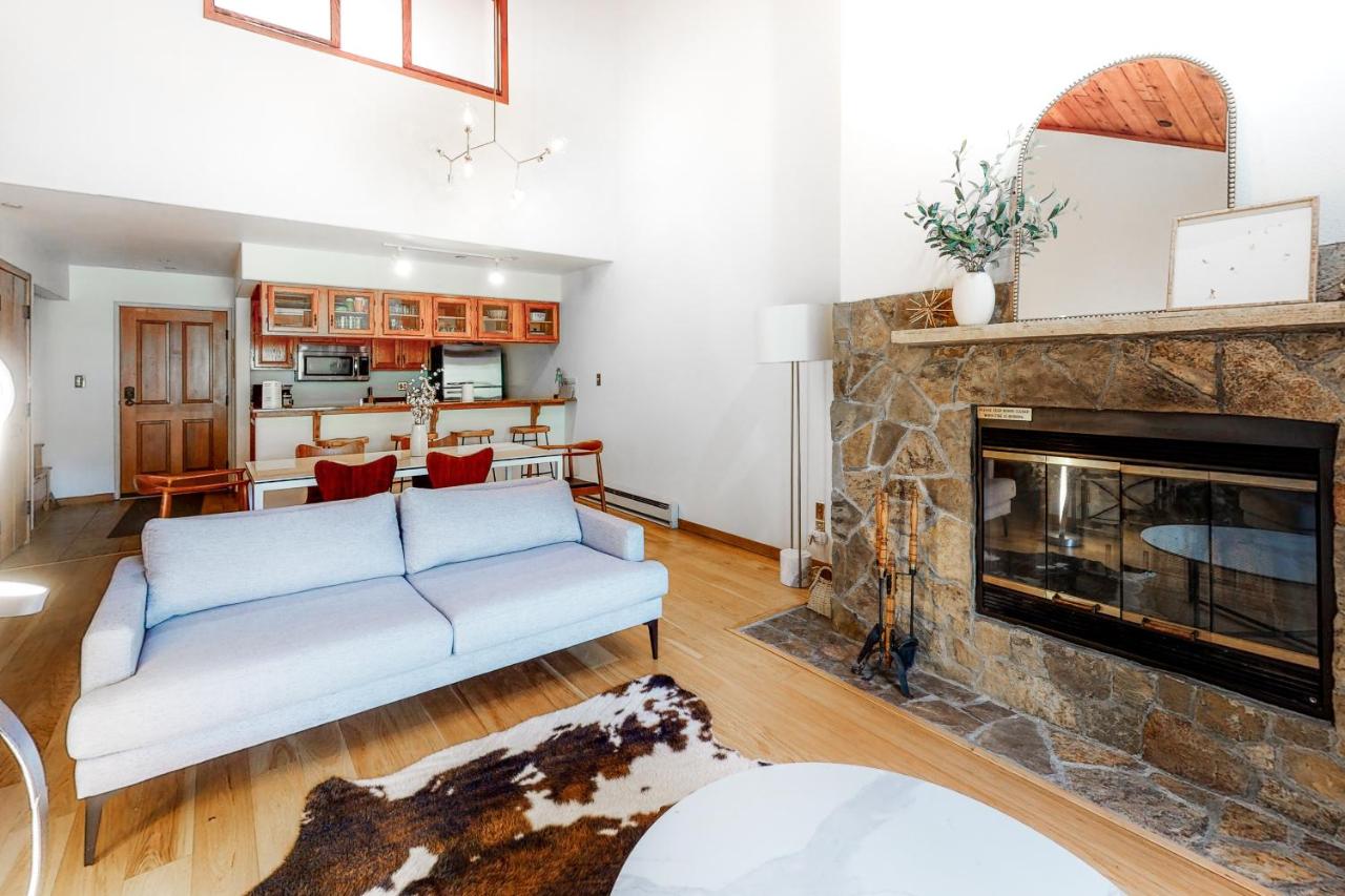 Two-Bedroom Apartment at Townsend Place, A Vail Resorts Property