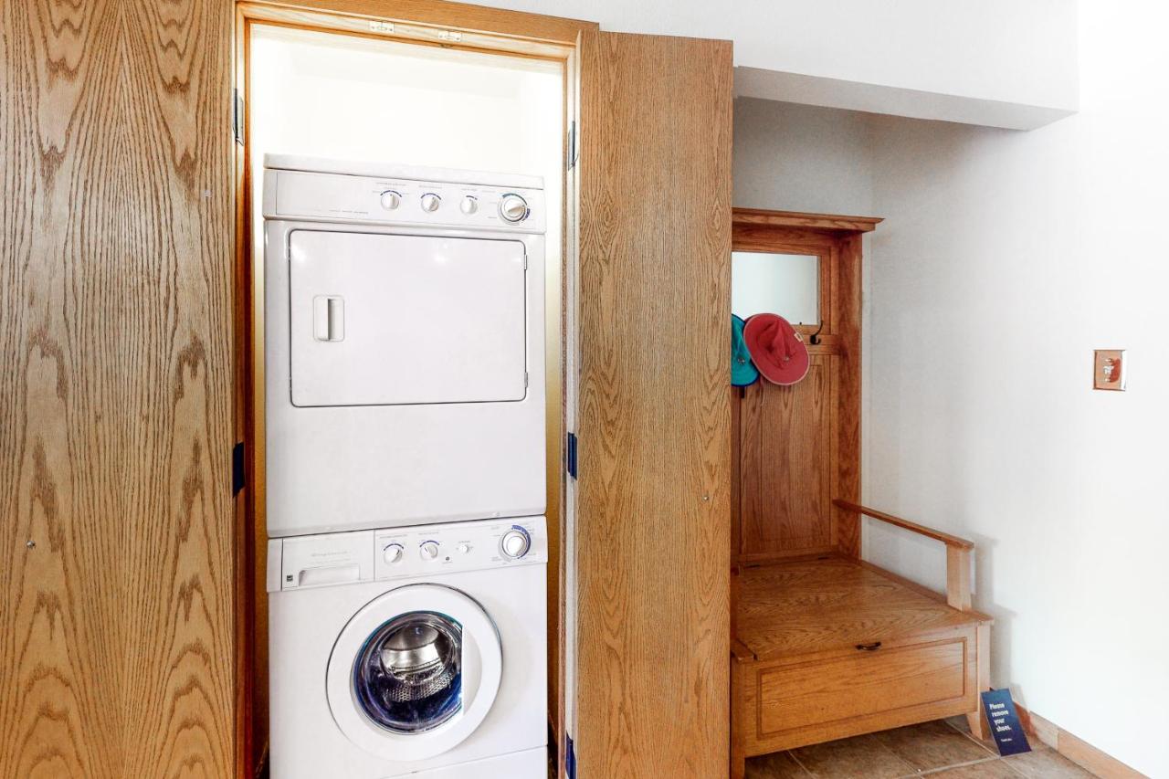 Two-Bedroom Apartment at Townsend Place, A Vail Resorts Property