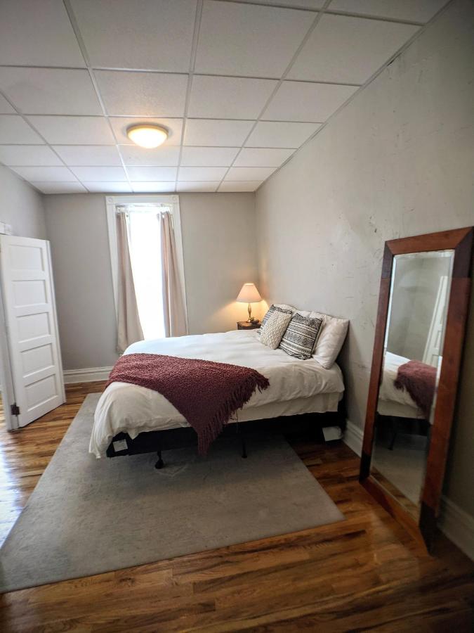 | Hotel Crittenden