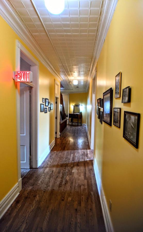 Deluxe King Suite at Hotel Crittenden