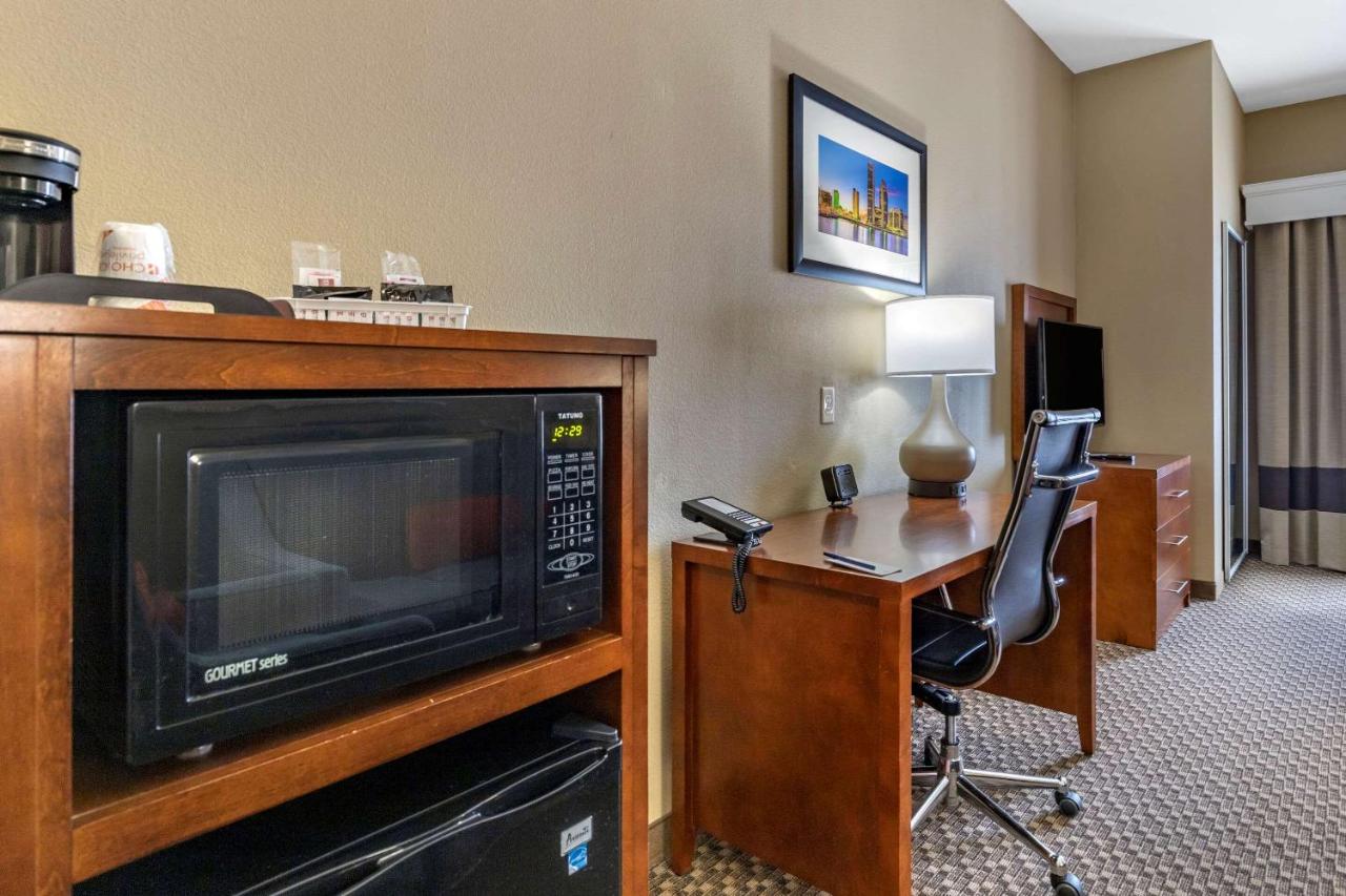 King Suite with Sofa Bed at Comfort Suites Near Texas A&M University - Corpus Christi