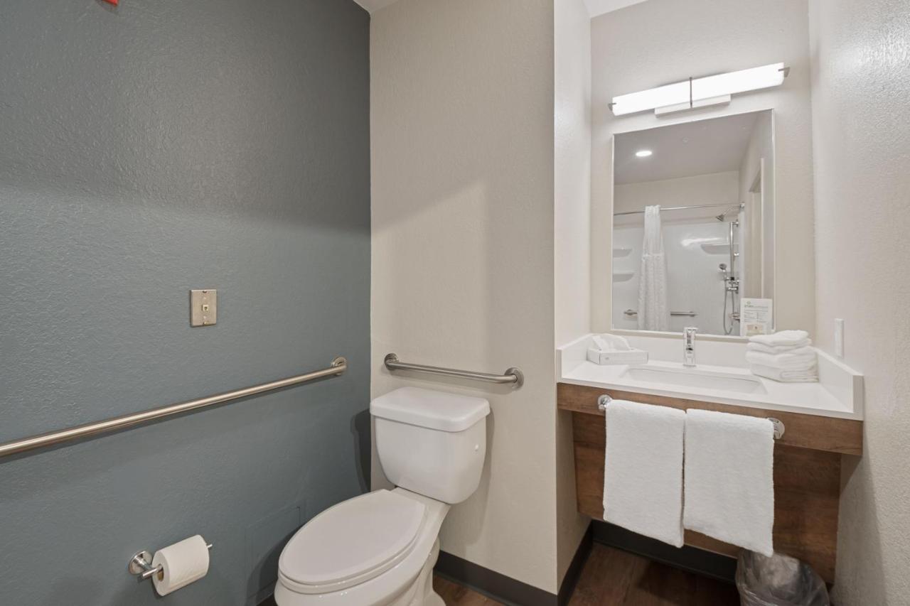 Studio with 1 Queen Bed - Hearing Accessible - Non-Smoking at Extended Stay America Suites San Jose Mountain View