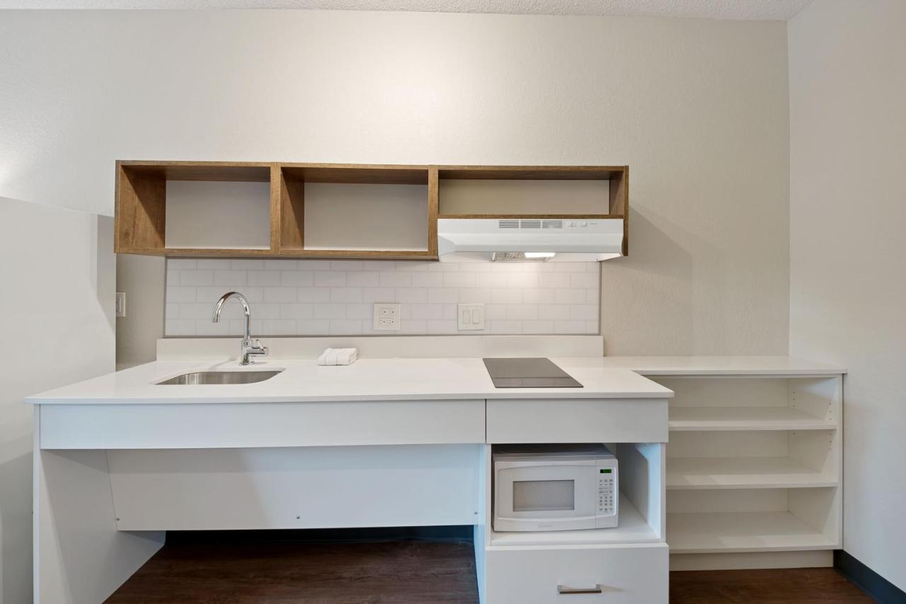 Studio with 1 Queen Bed - Hearing Accessible - Non-Smoking at Extended Stay America Suites San Jose Mountain View