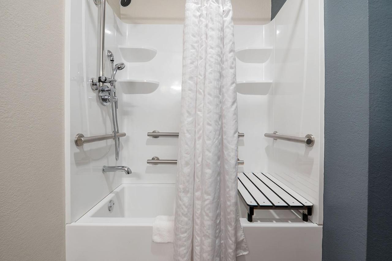 Studio with 1 Queen Bed - Hearing Accessible - Non-Smoking at Extended Stay America Suites San Jose Mountain View