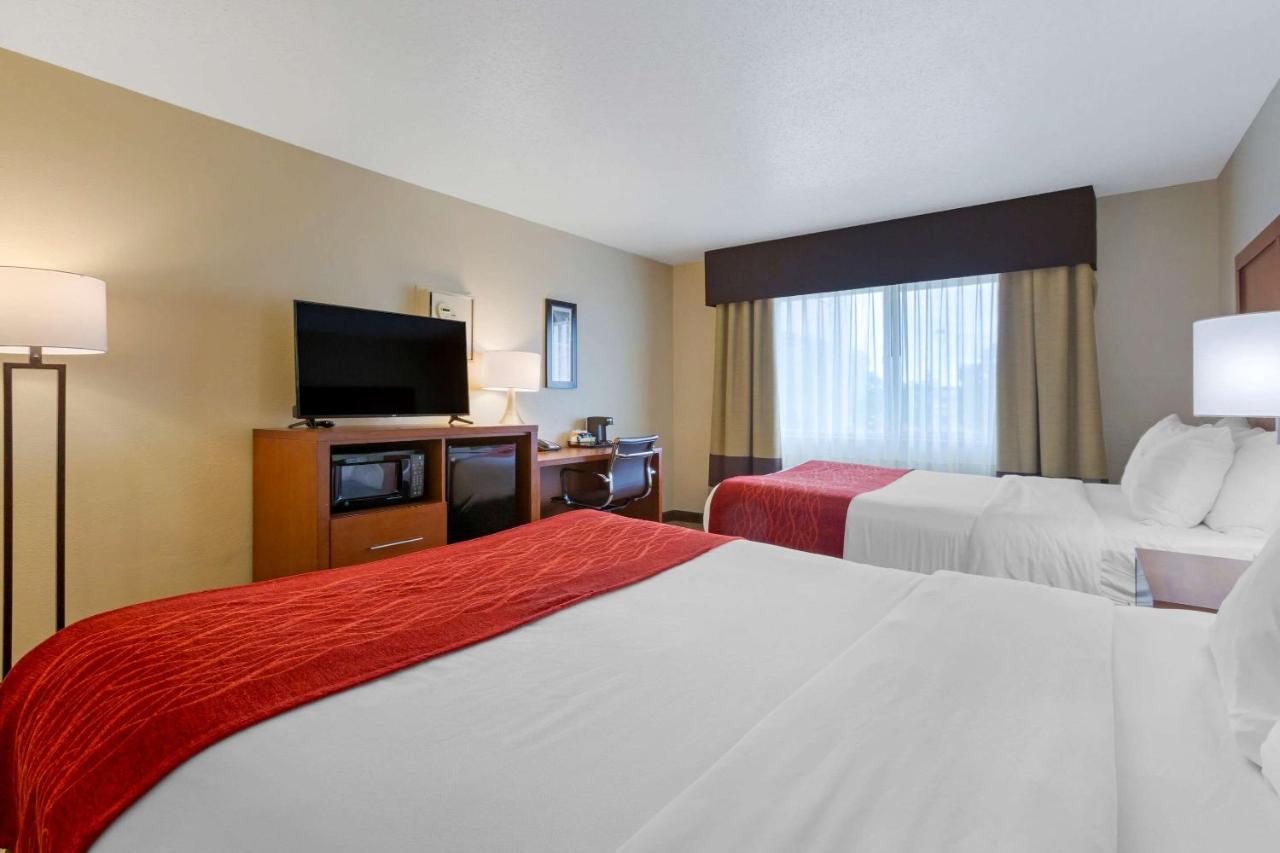 Queen Room with Two Queen Beds - Non-Smoking at Comfort Inn South