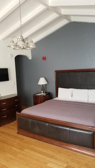 | South Beach Plaza Villas