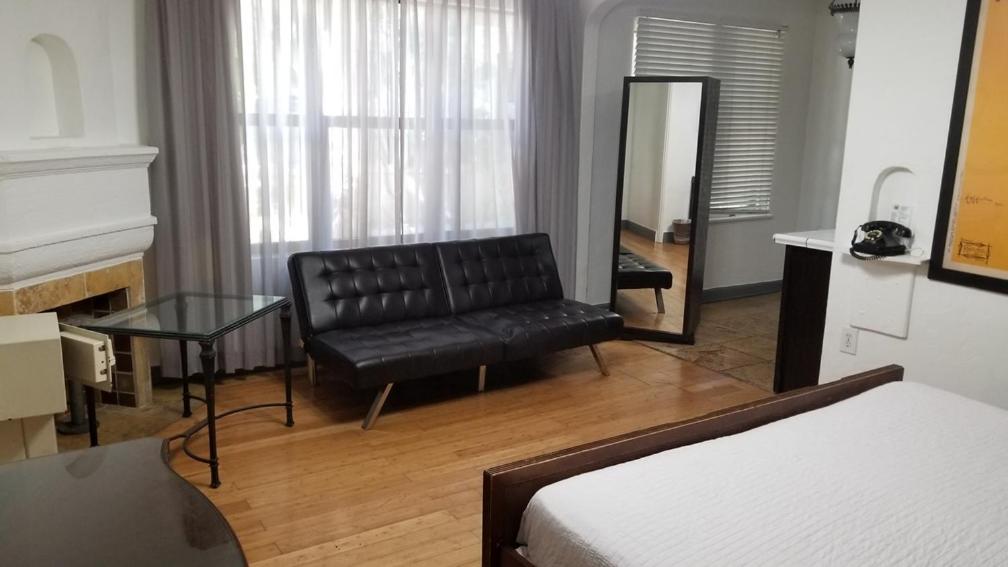 King Suite at South Beach Plaza Villas
