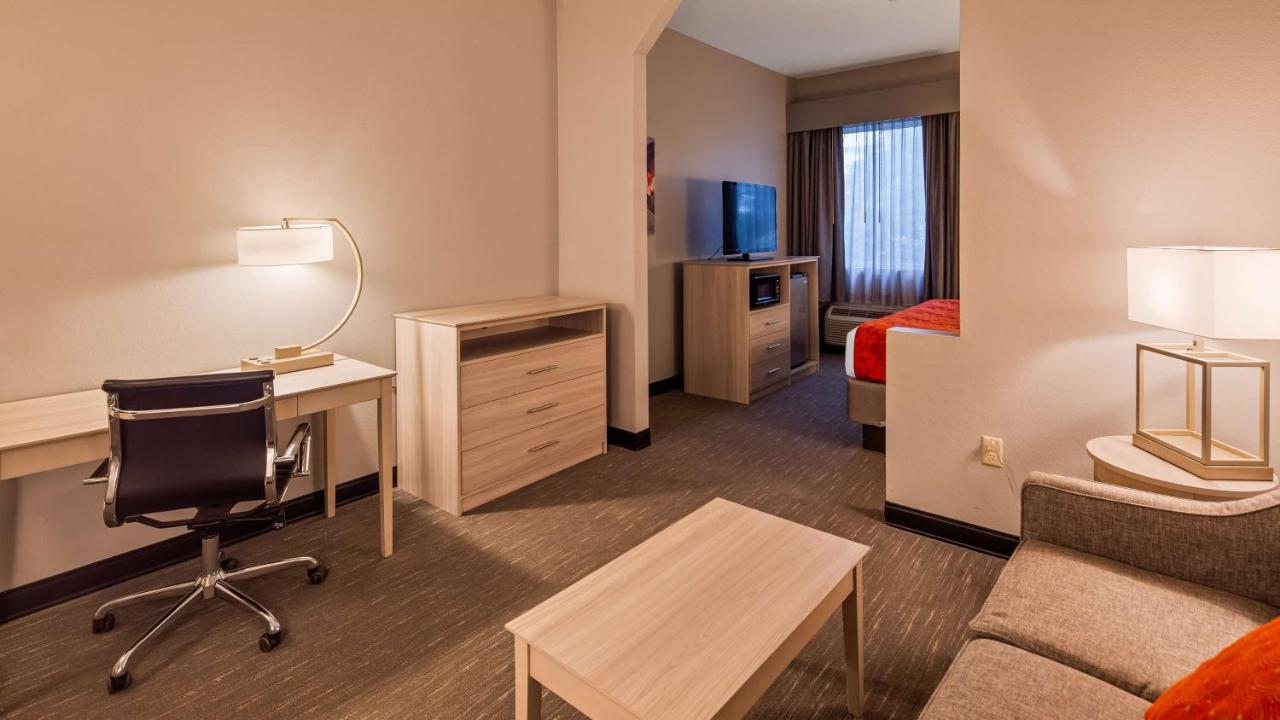 King Suite with Sofa Bed at Best Western Plus New Cumberland Inn & Suites