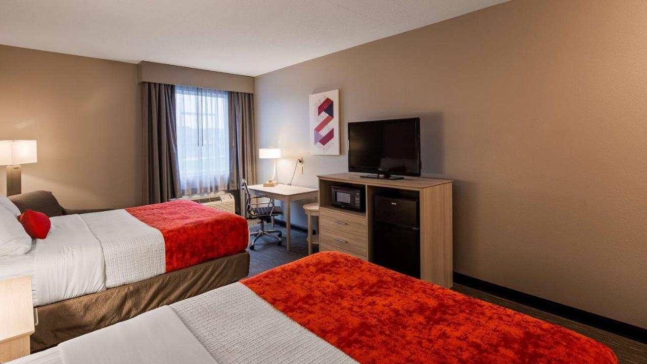 Queen Room with Two Queen Beds at Best Western Plus New Cumberland Inn & Suites