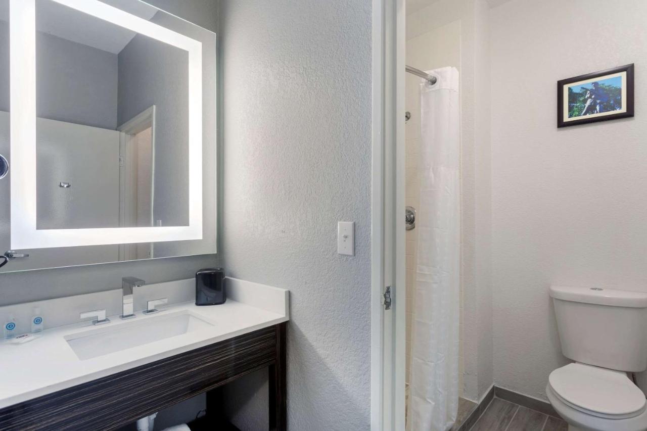 Standard Queen Room with Two Queen Beds - Non Smoking  at Comfort Inn & Suites Memphis East
