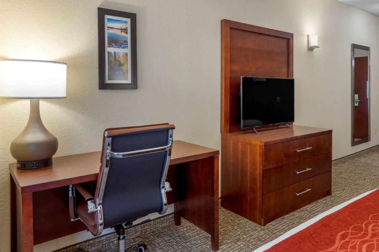 Queen Room with Two Queen Beds - Non-Smoking at Comfort Inn & Suites Canton Riverstone Area