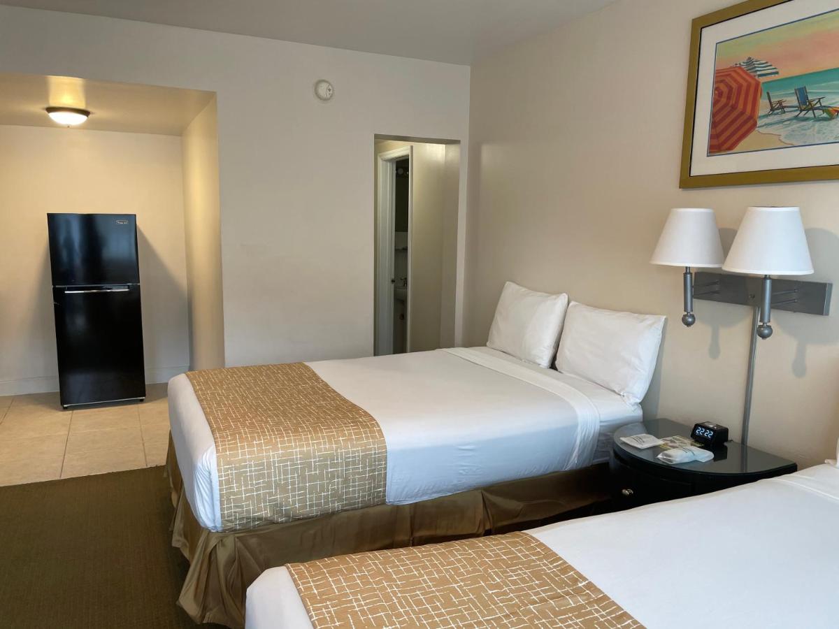 Superior Double Room with Two Double Beds and Kitchen - Free Parking at Beach Place Hotel