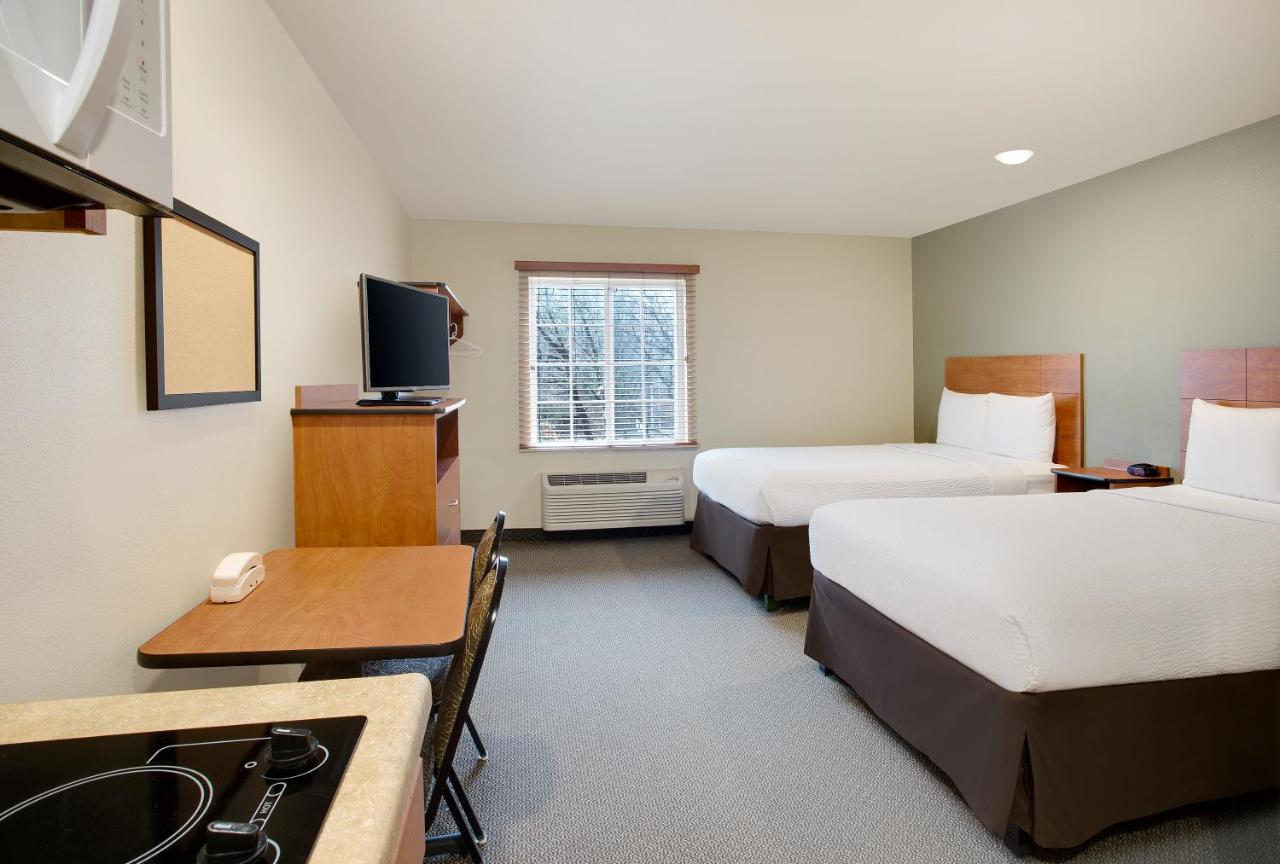 Queen Suite with Two Queen Beds - Smoking at WoodSpring Suites Washington DC Andrews AFB