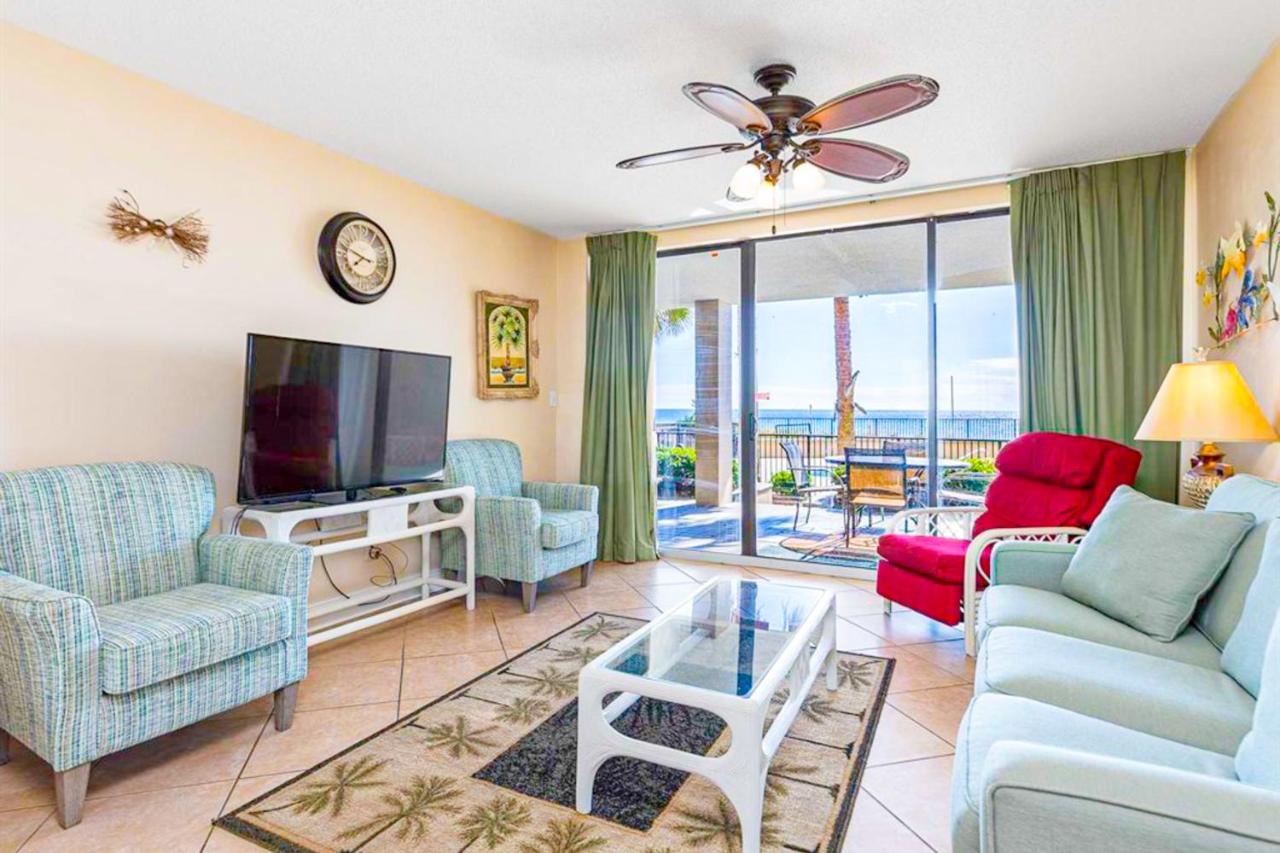 Three Bedroom Apartment at Bluewater