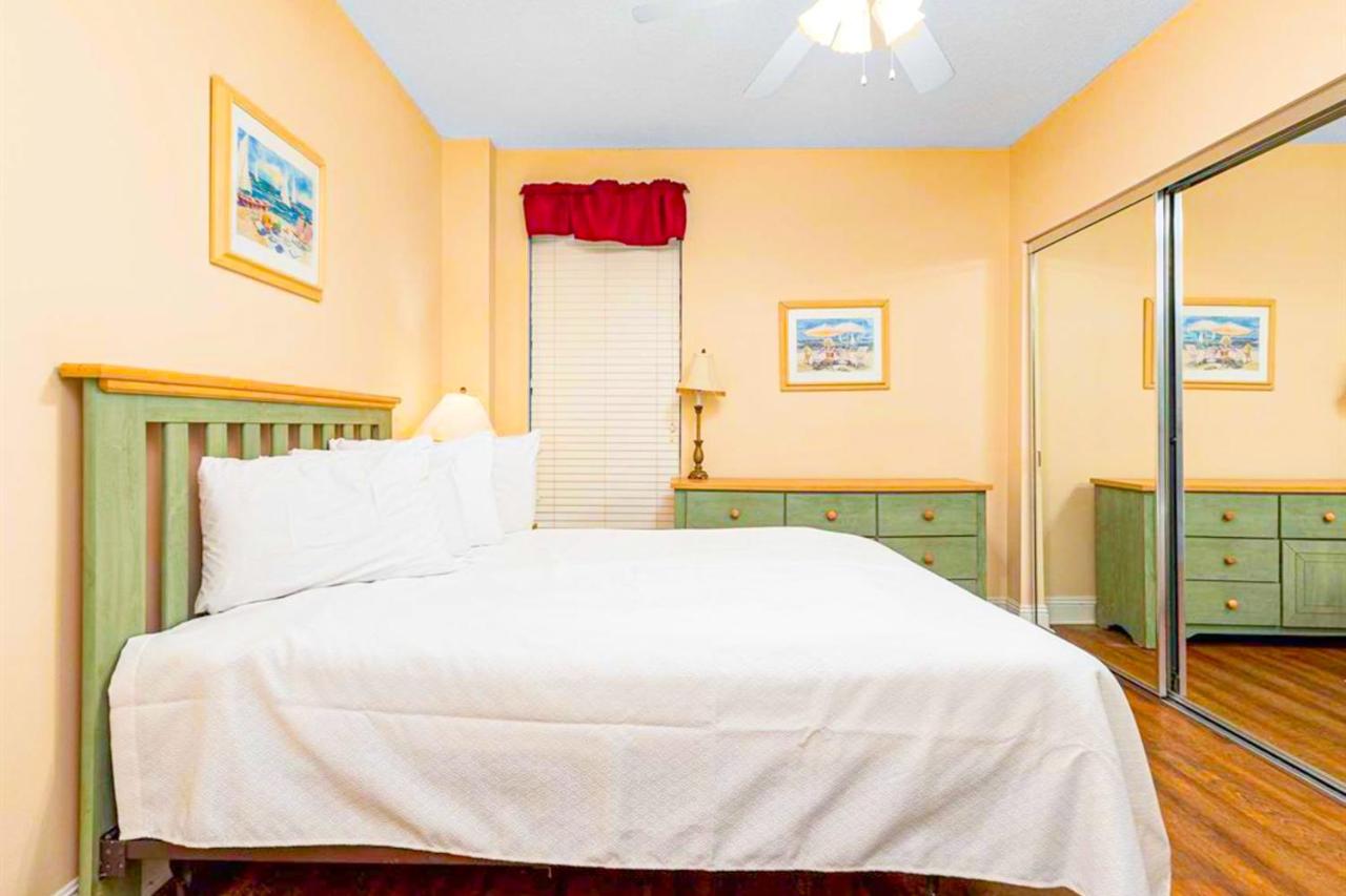Three Bedroom Apartment at Bluewater