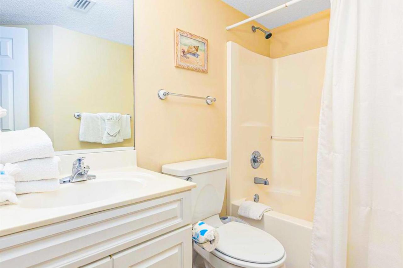 Three Bedroom Apartment at Bluewater