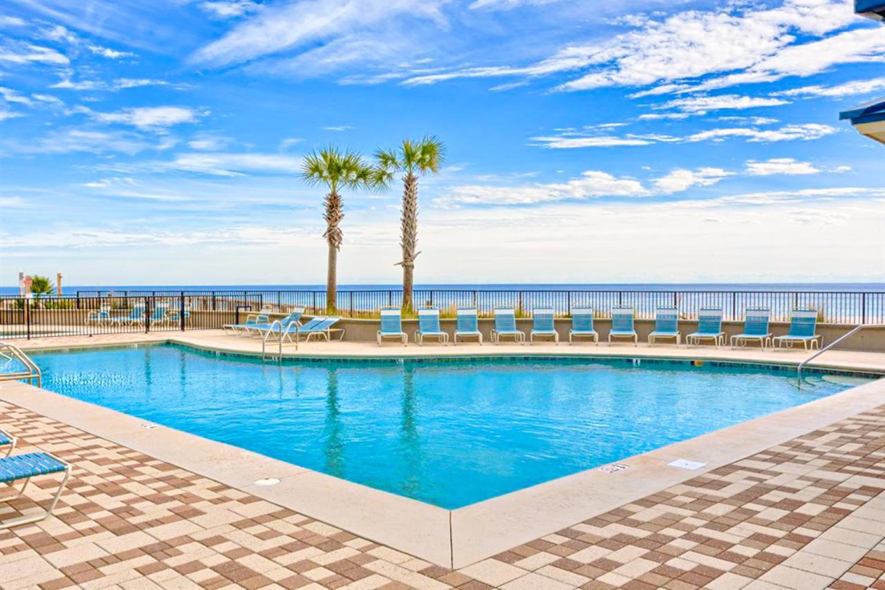Three Bedroom Apartment at Bluewater
