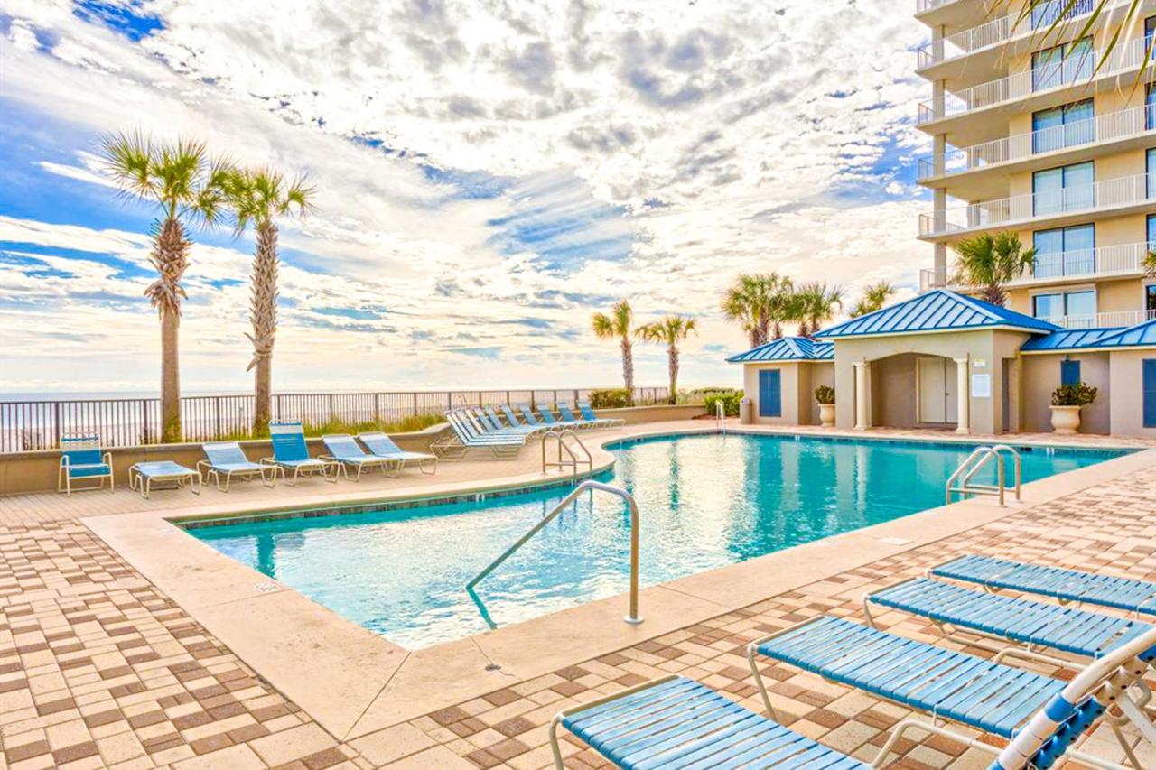 Three Bedroom Apartment at Bluewater