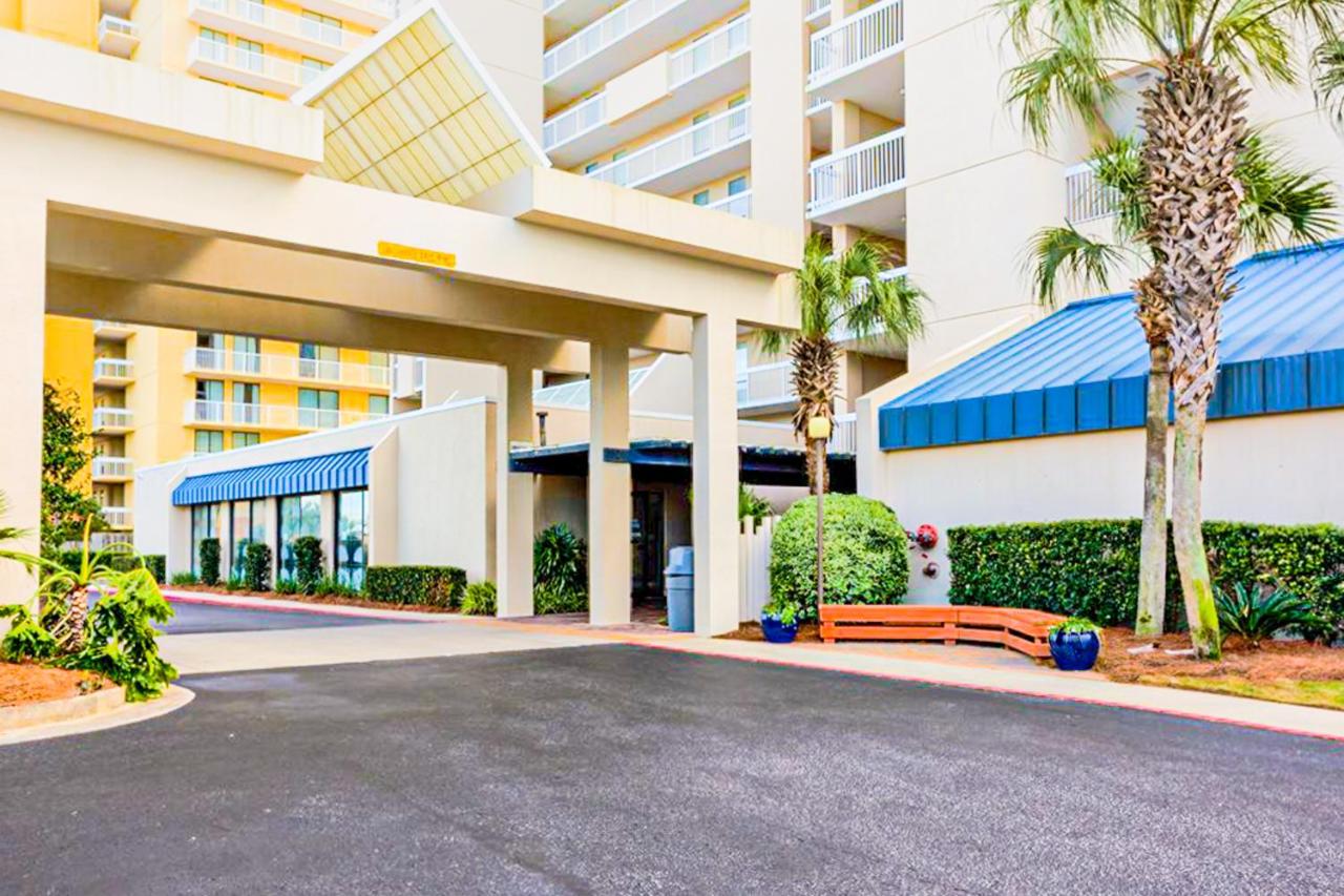 Three Bedroom Apartment at Bluewater