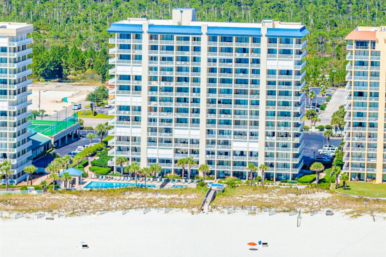 Three Bedroom Apartment at Bluewater