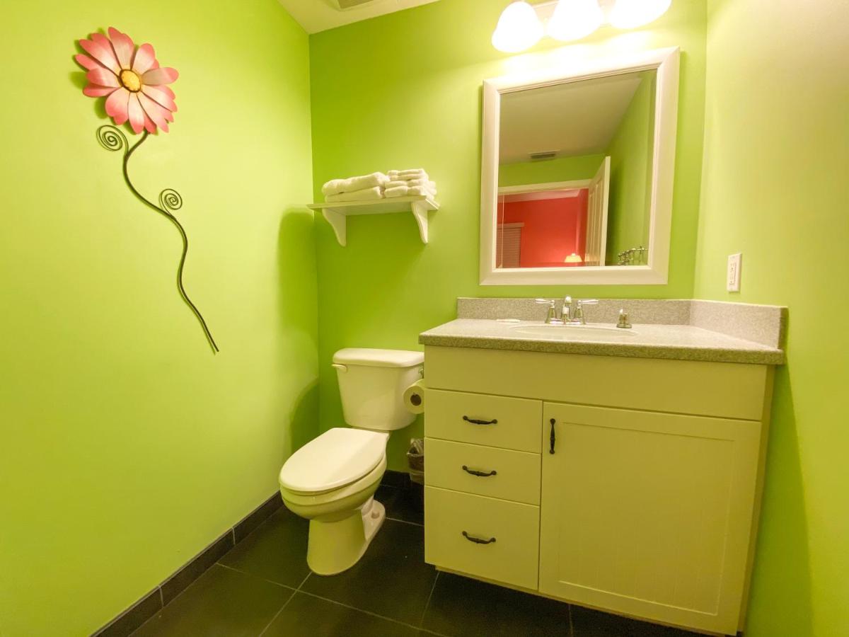 Two-Bedroom Suite at Harbour House At The Inn