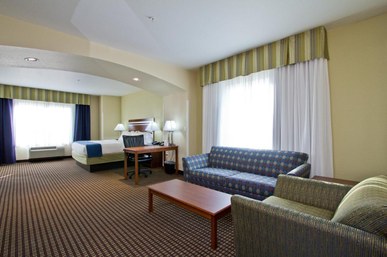 Junior King Suite - Wheelchair Accessible at Holiday Inn Express Hotel & Suites Denver East-Peoria Street by IHG