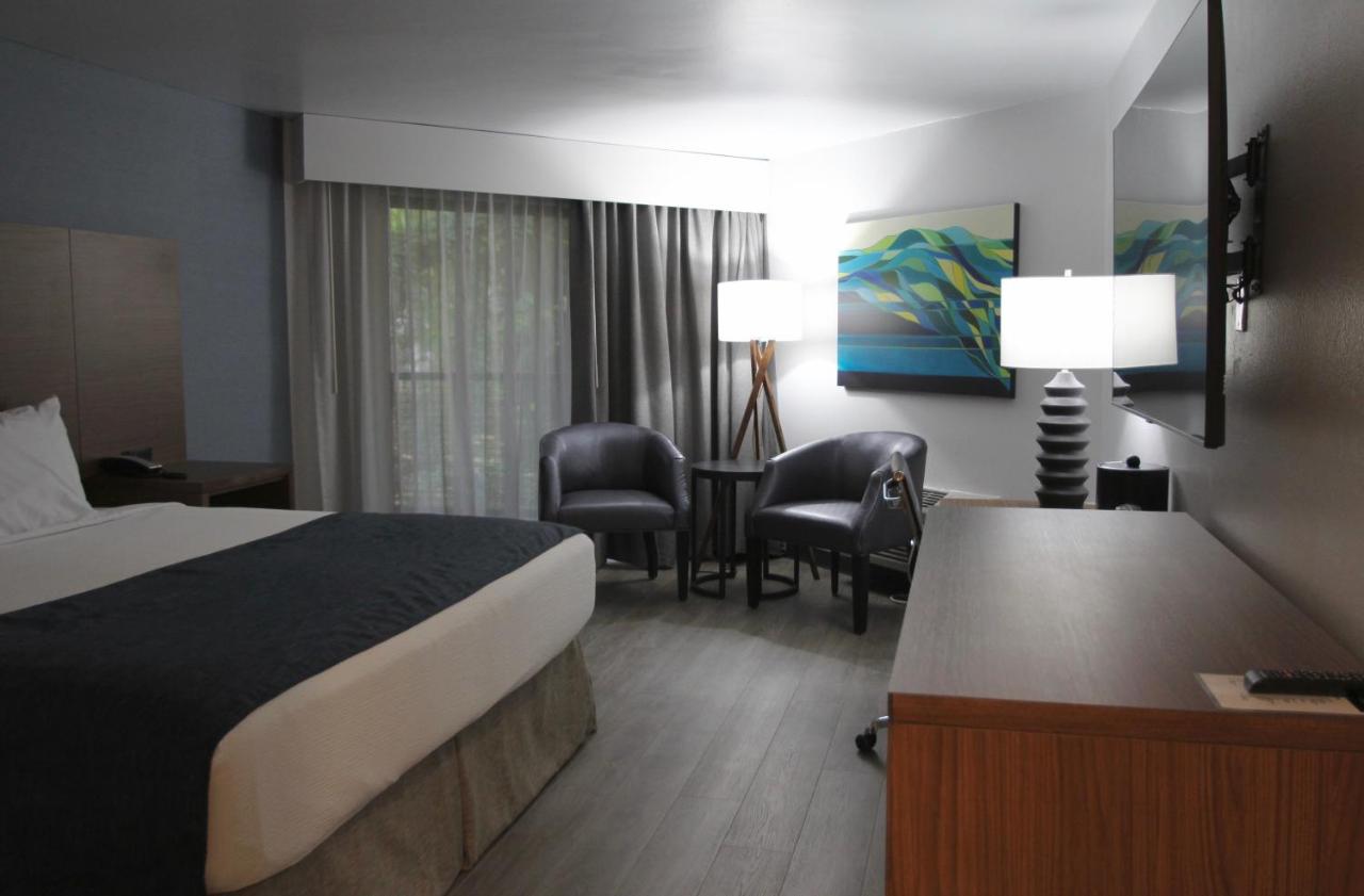  | Best Western Greentree Inn